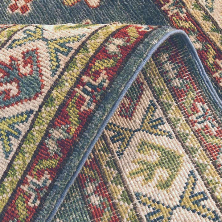 2' 8 x 4' 1 Hand Knotted Kazak Rug