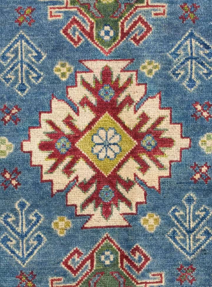 2' 8 x 4' 1 Hand Knotted Kazak Rug