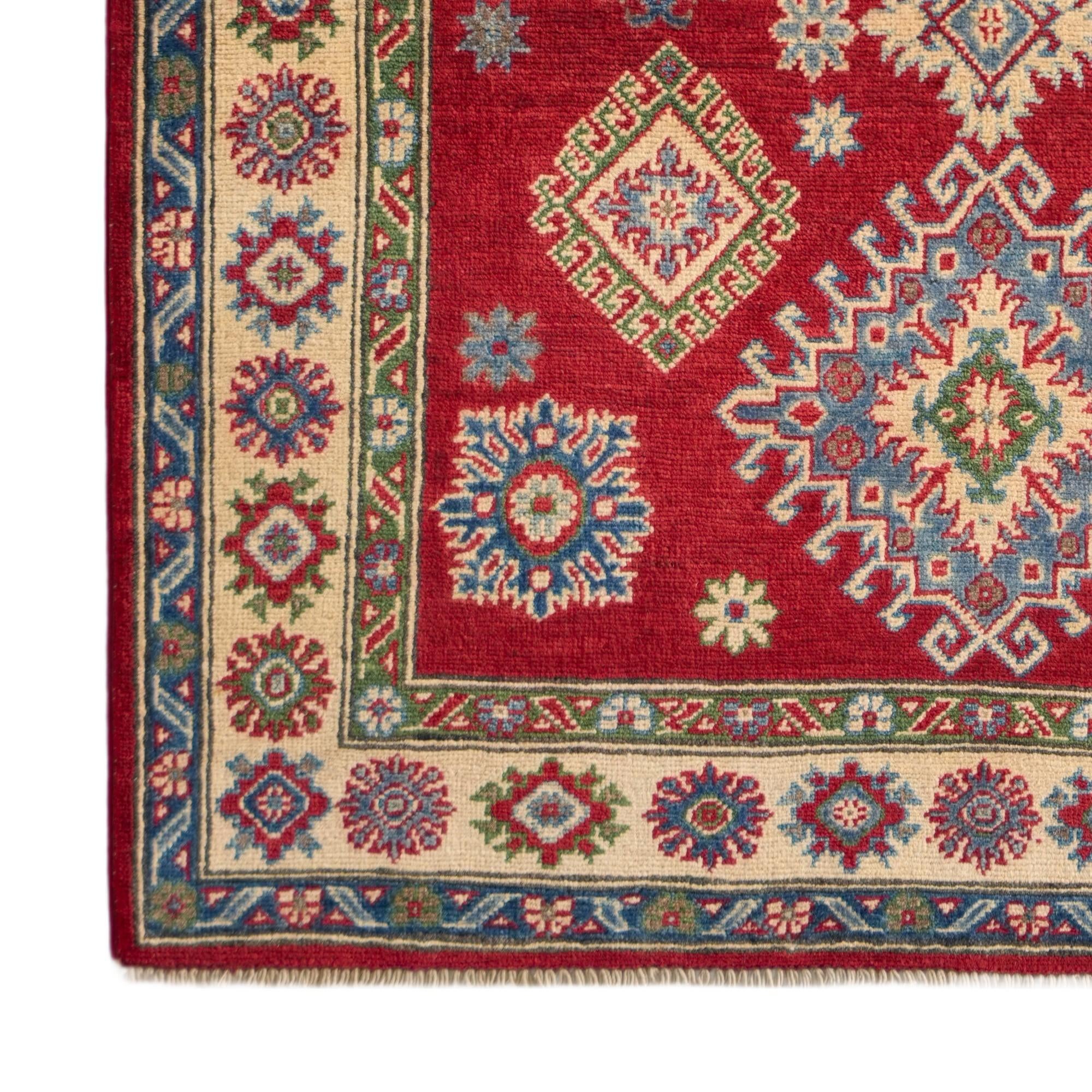 Detail image 7 of 10: 4' x 6' Hand Knotted Kazak Rug