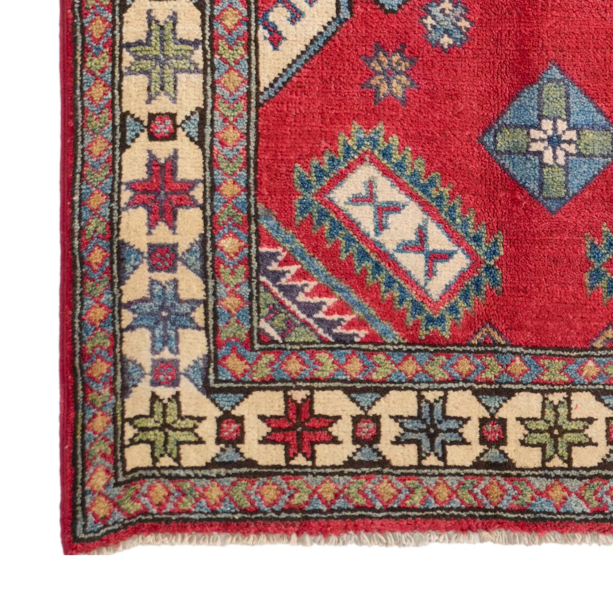 2' 8 x 4' 3 Hand Knotted Kazak Rug