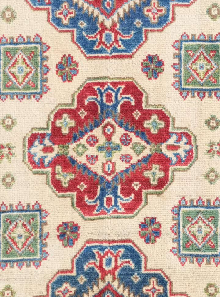 2' 6 x 4' 2 Hand Knotted Kazak Rug