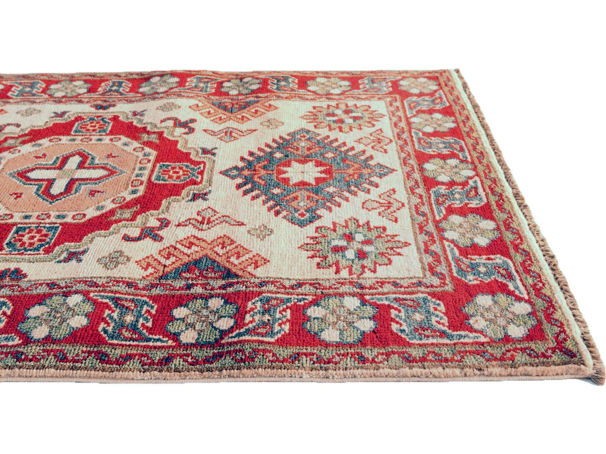 2' 7 x 4' 2 Hand Knotted Kazak Rug