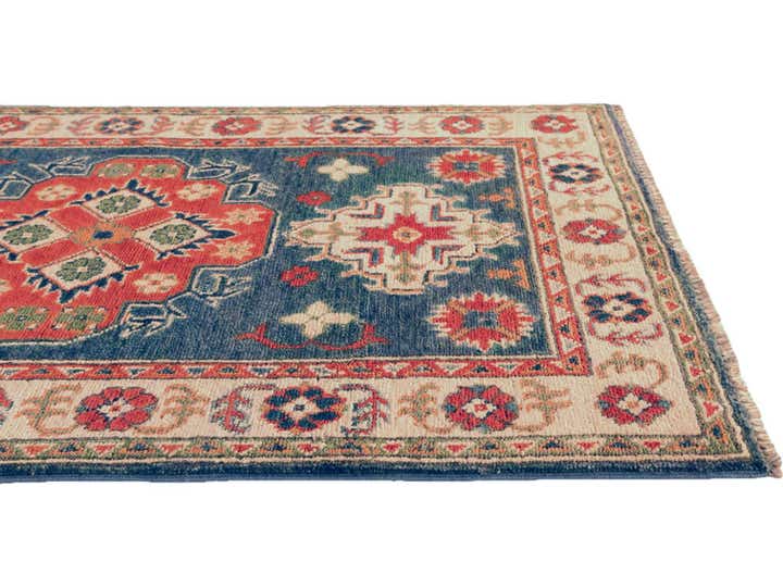 2' 7 x 4' 3 Hand Knotted Kazak Rug