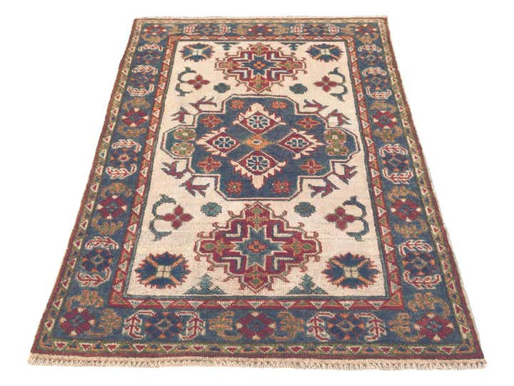 2' 7 x 4' 4 Hand Knotted Kazak Rug