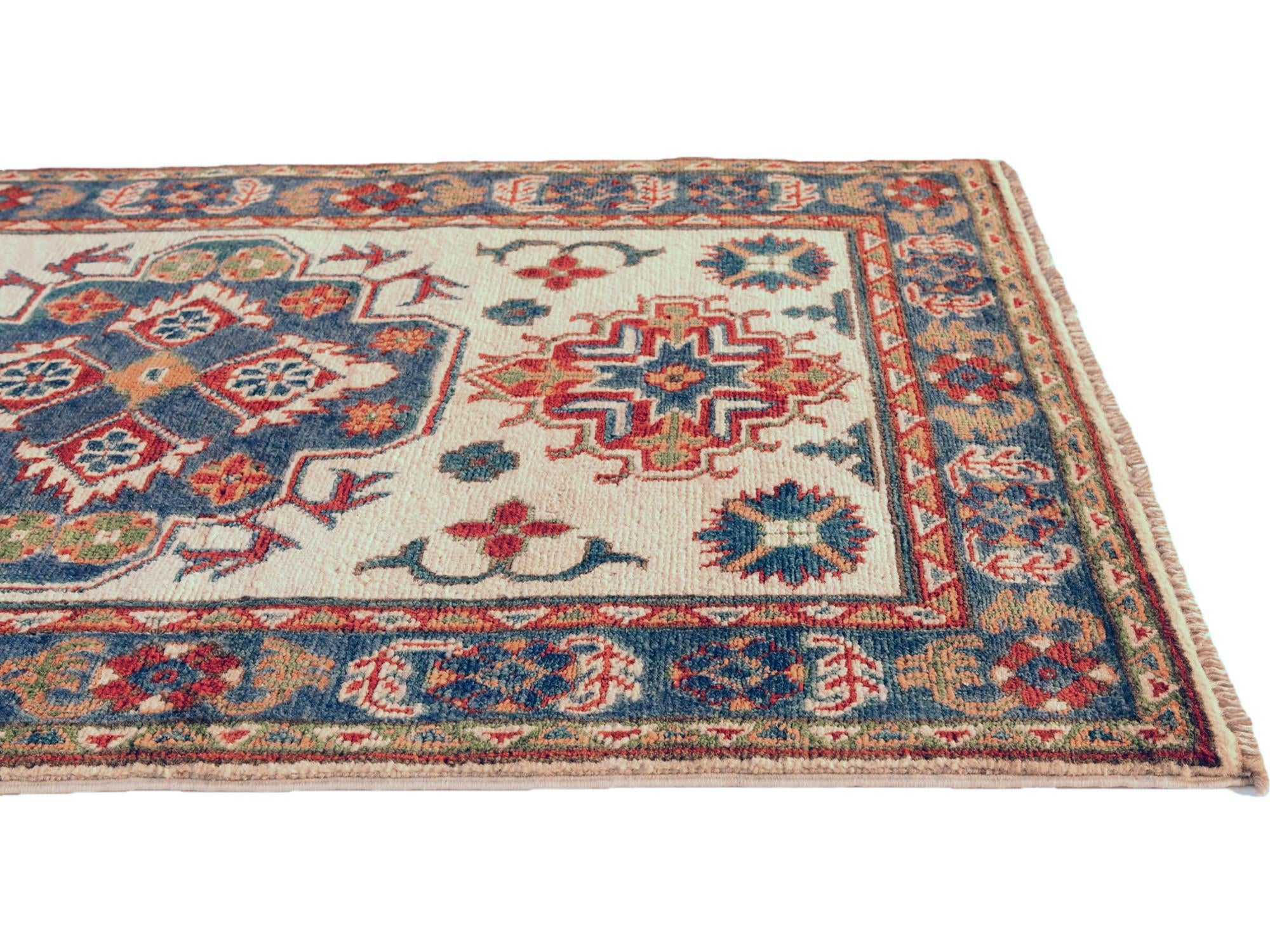 2' 7 x 4' 4 Hand Knotted Kazak Rug