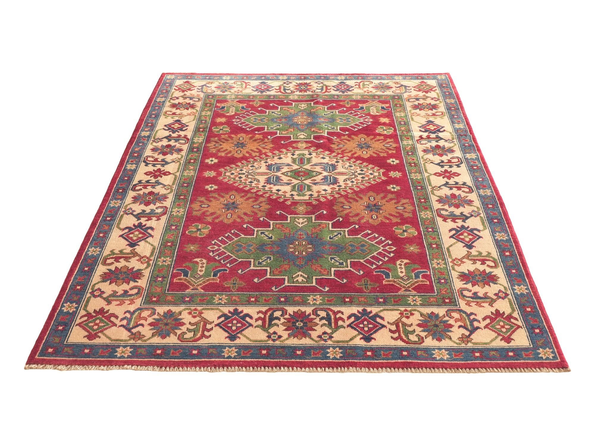 Detail image 5 of 10: 4' 11 x 7' 1 Hand Knotted Kazak Rug