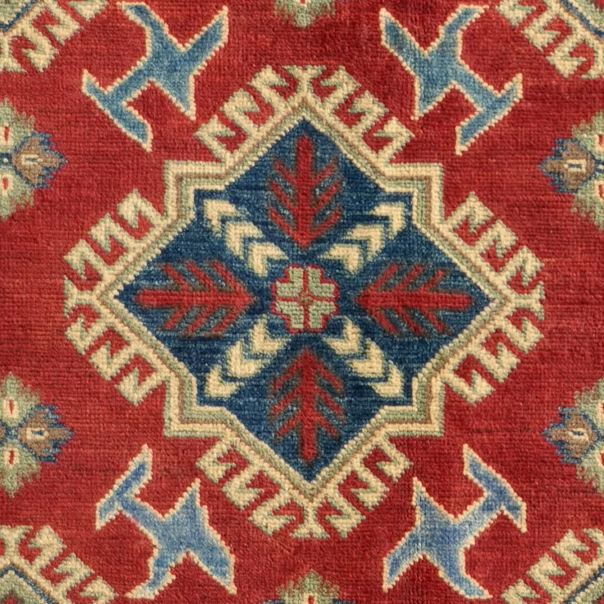150cm x 200cm Hand Knotted Kazak Rug