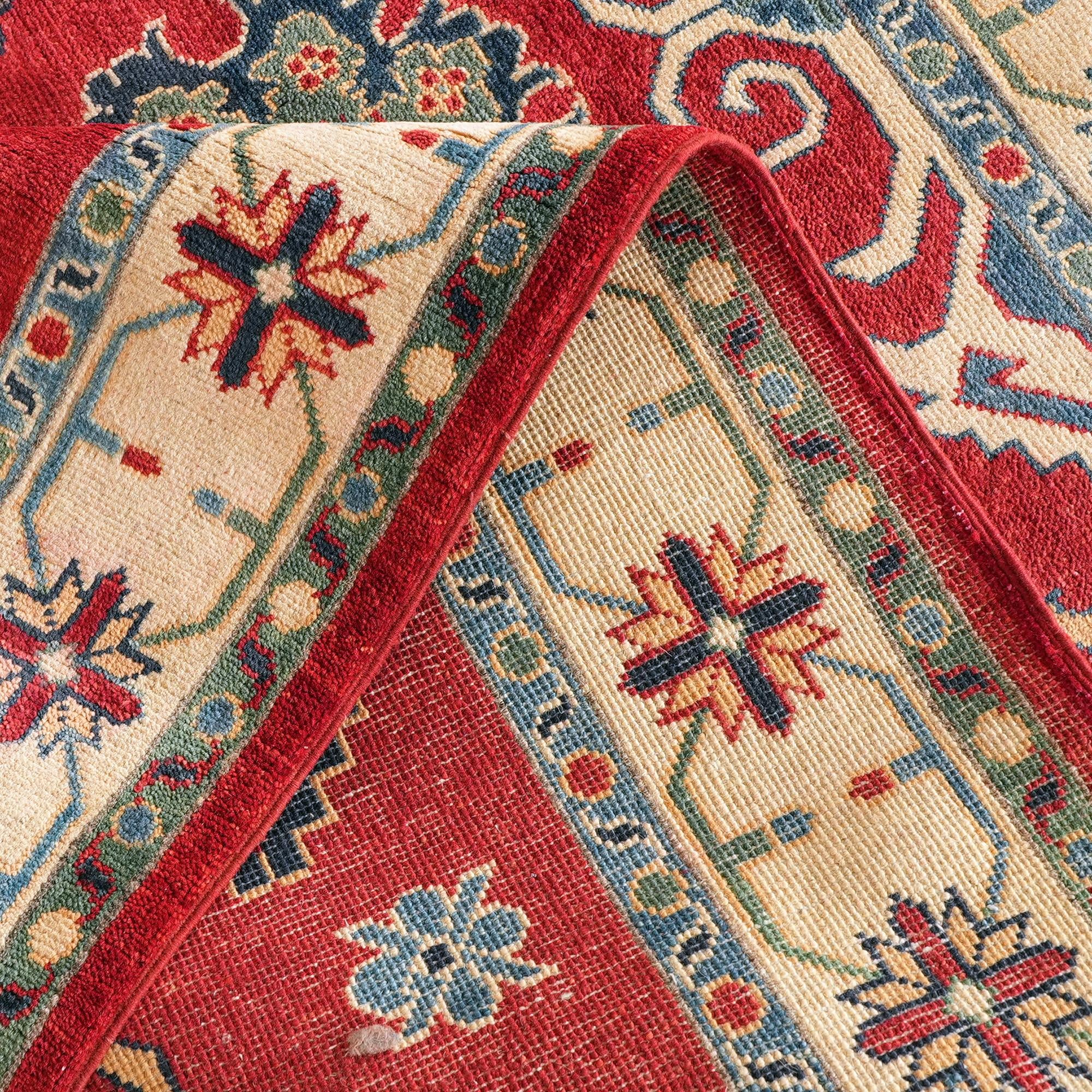 Detail image 8 of 10: 5' 2 x 7' Hand Knotted Kazak Rug