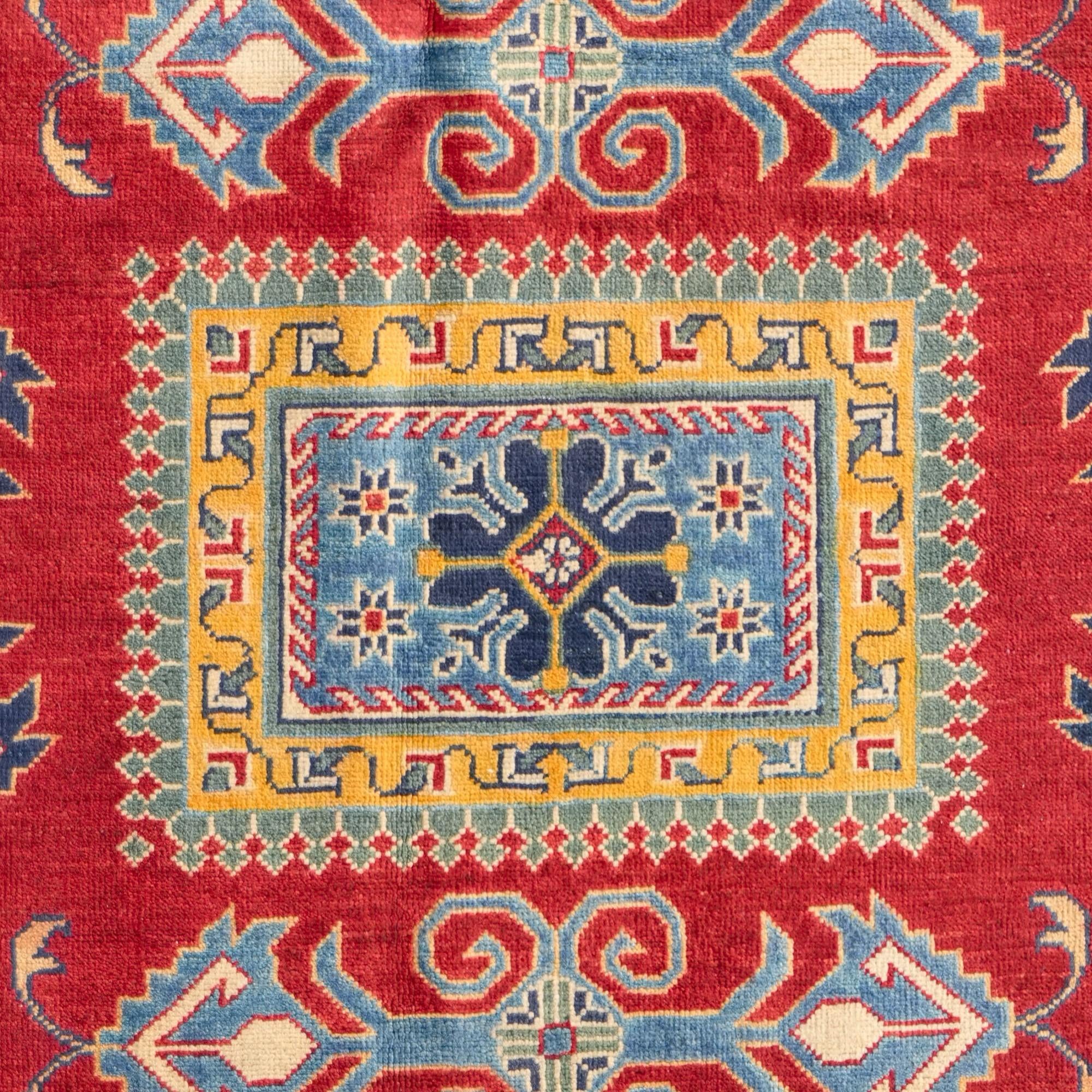 Detail image 10 of 10: 5' 2 x 7' Hand Knotted Kazak Rug