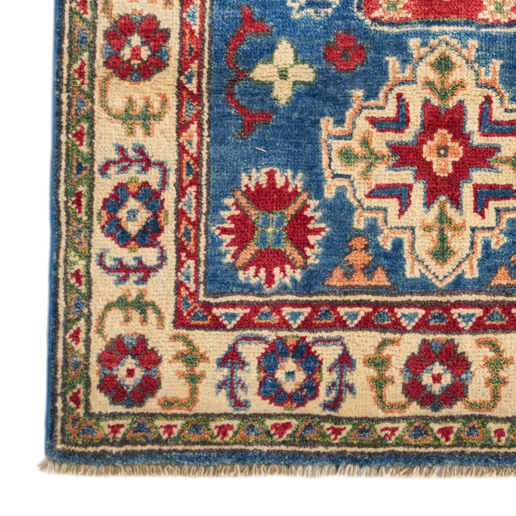 2' 7 x 4' Hand Knotted Kazak Rug