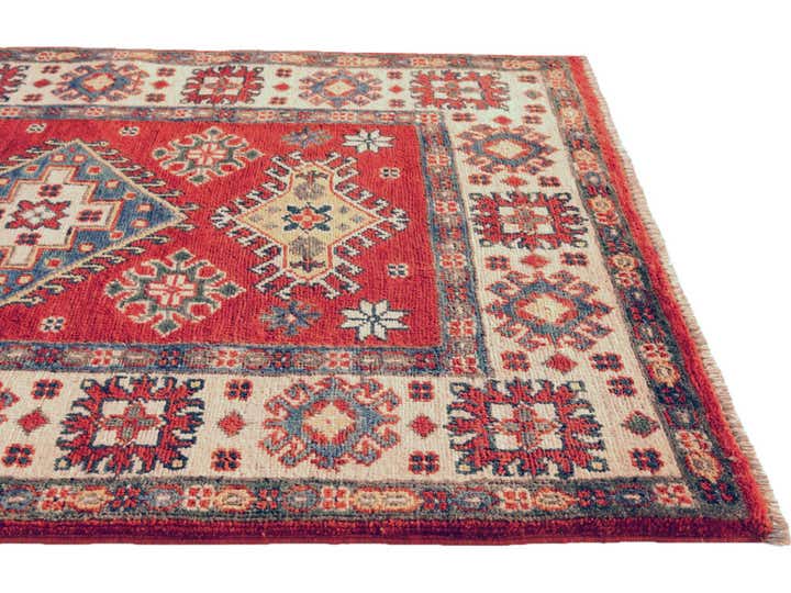 2' 9 x 4' Hand Knotted Kazak Rug