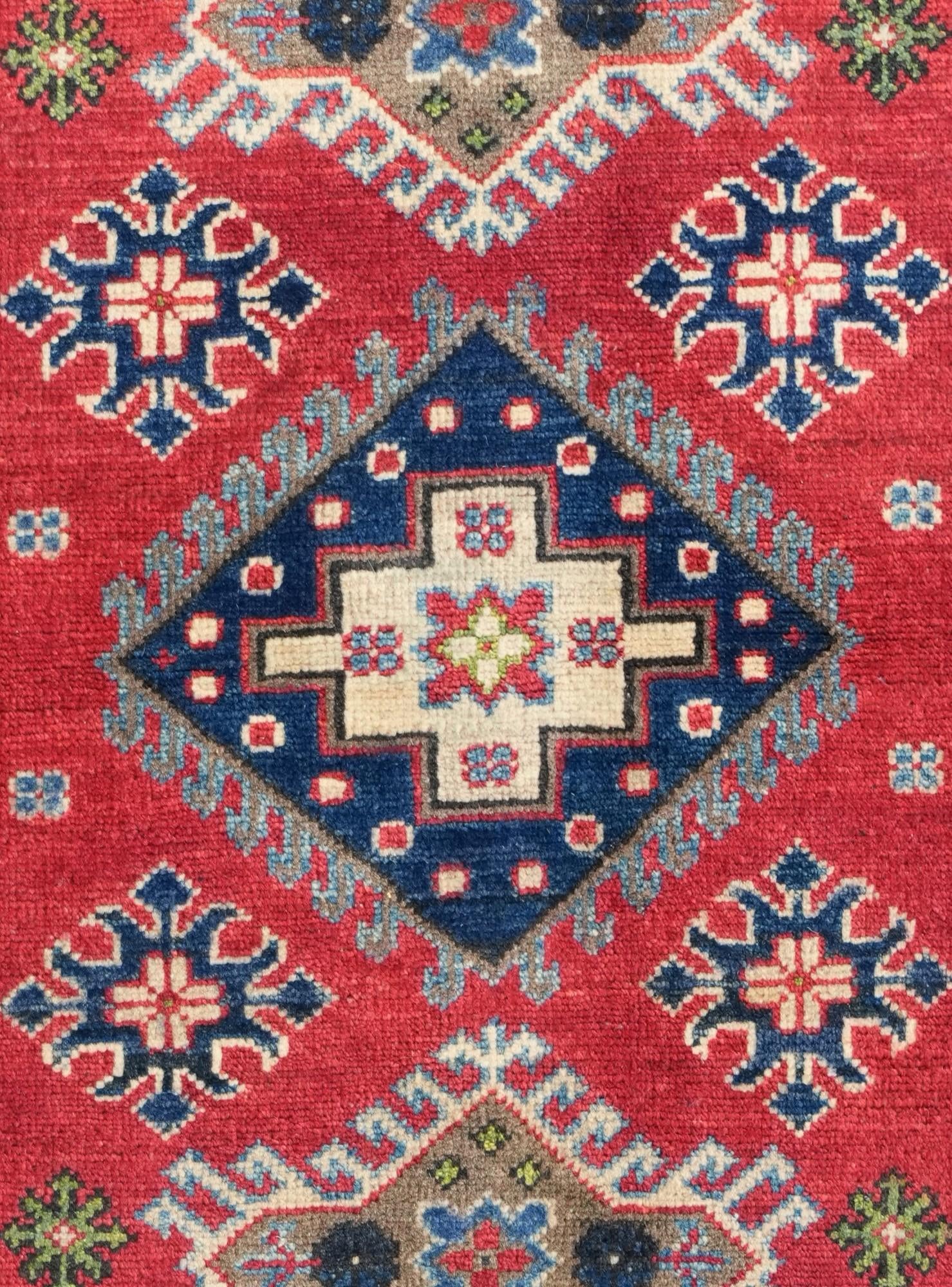 2' 11 x 4' Hand Knotted Kazak Rug