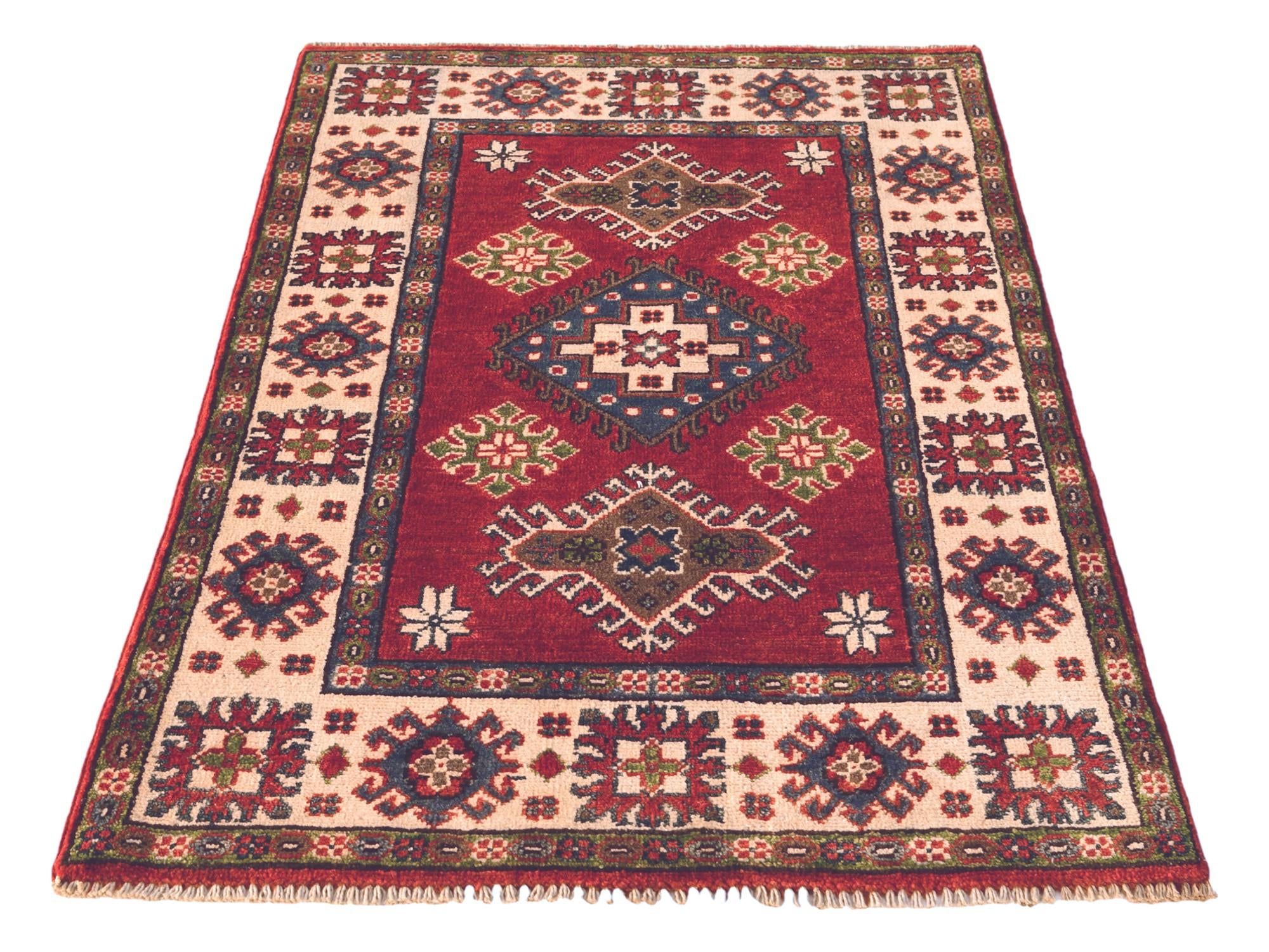 2' 9 x 4' 2 Hand Knotted Kazak Rug