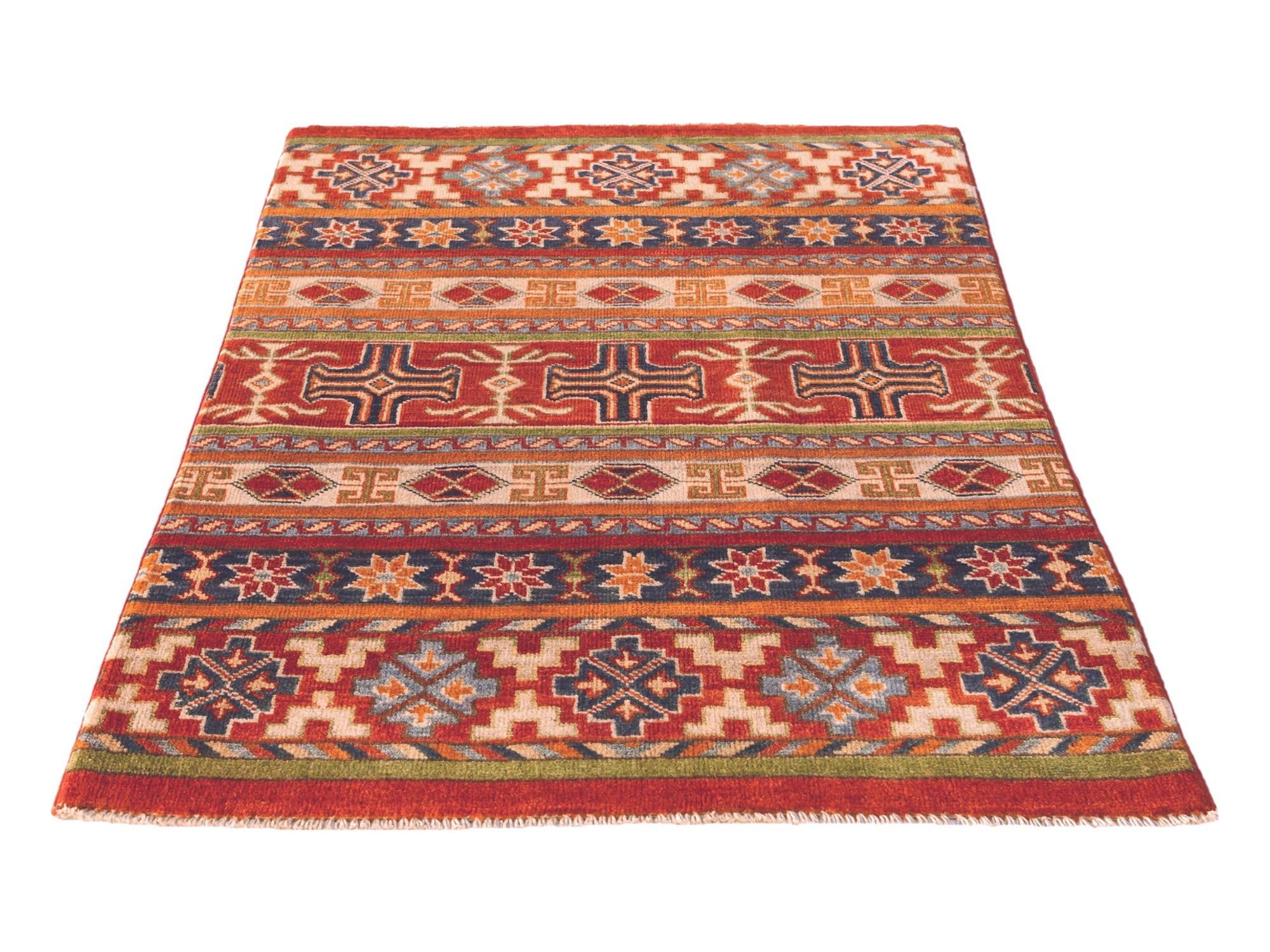 2' 7 x 3' 10 Hand Knotted Kazak Rug