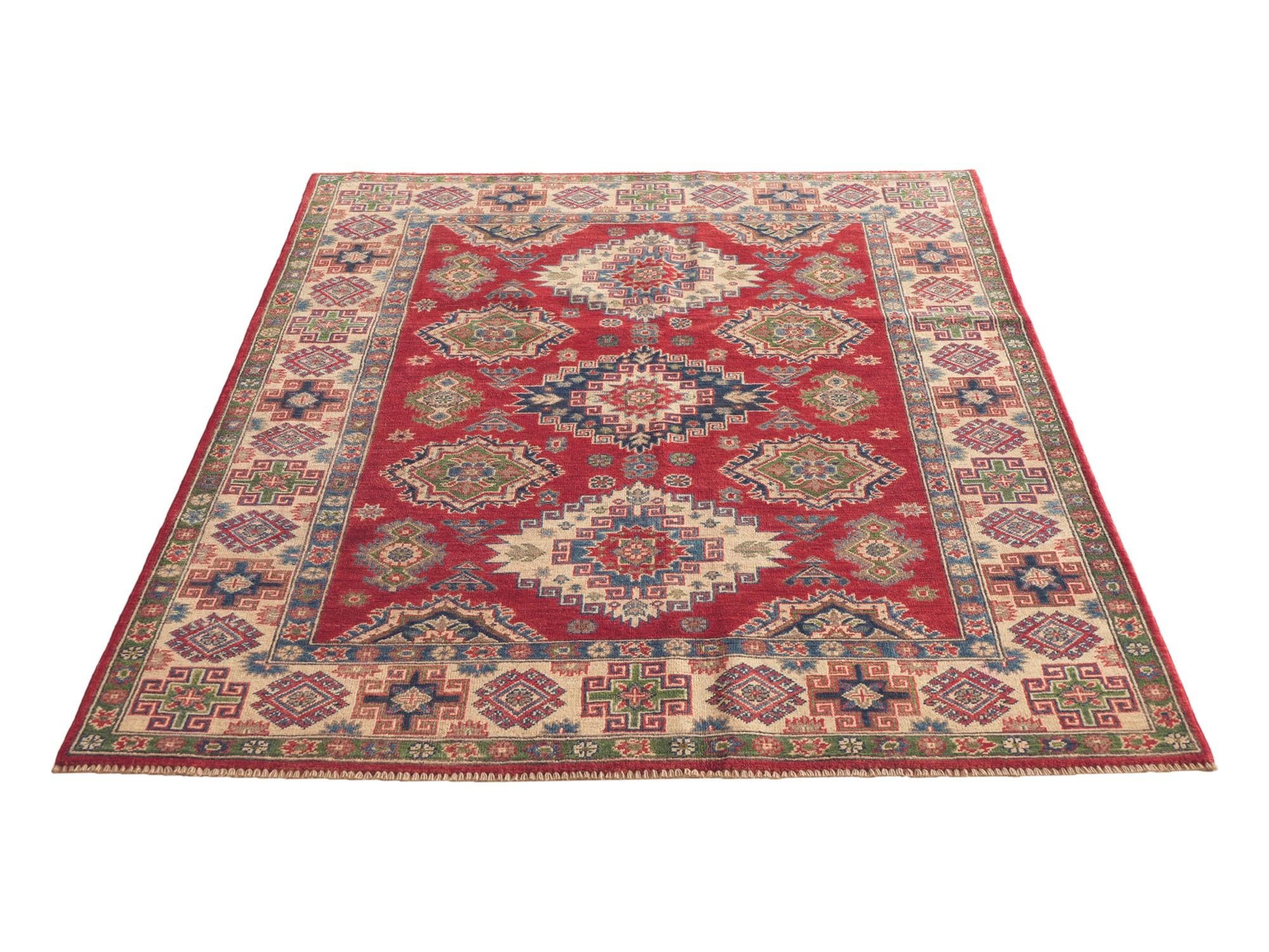 Detail image 5 of 9: 4' 11 x 7' Hand Knotted Kazak Rug