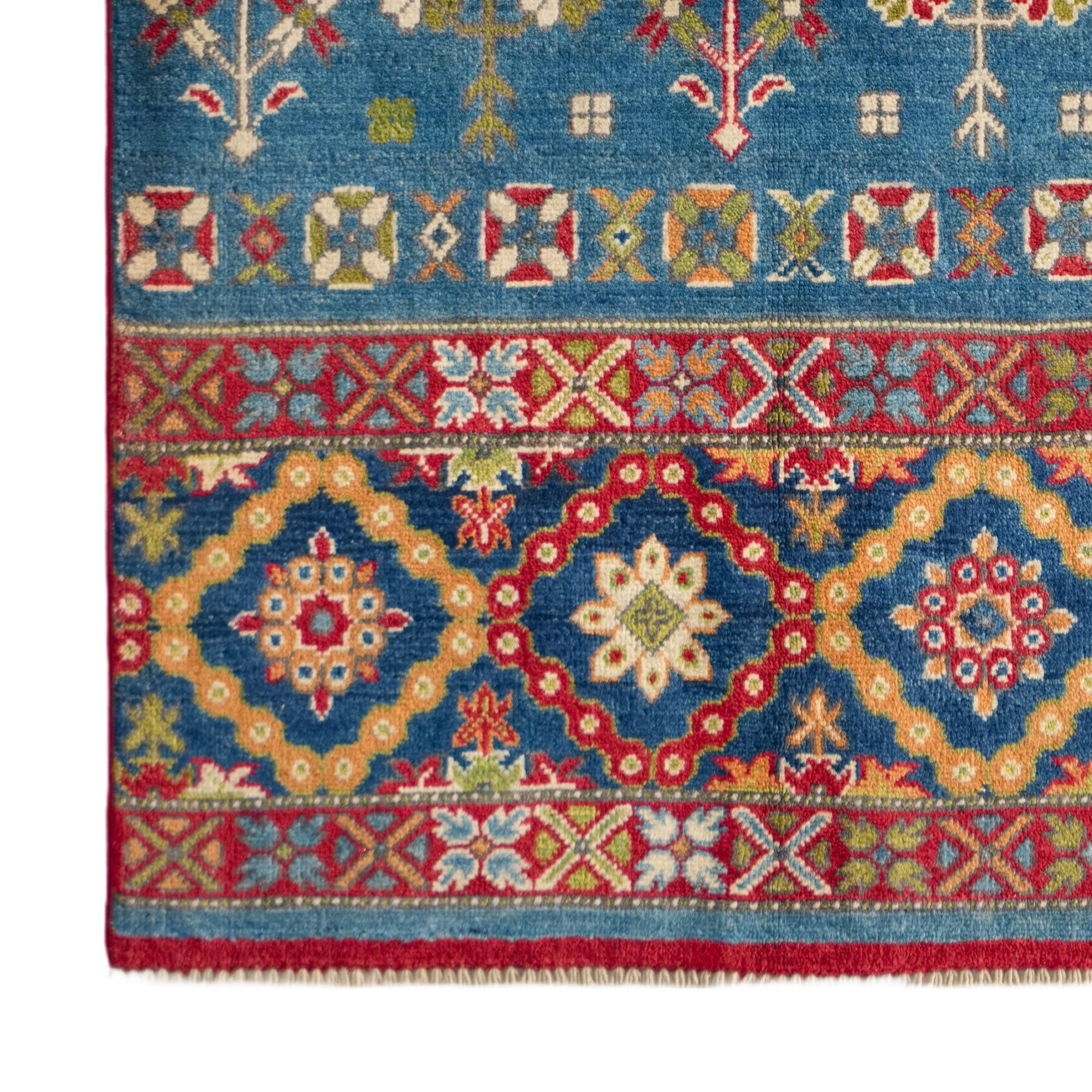 Detail image 7 of 10: 4' x 6' Hand Knotted Kazak Rug