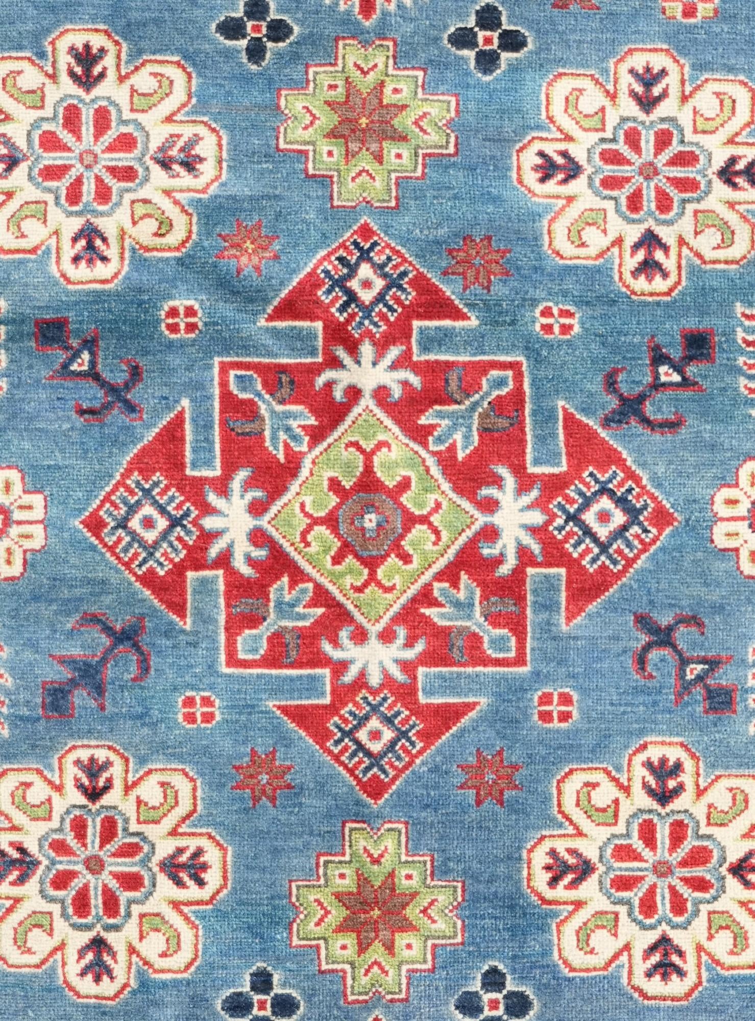 5' x 7' 1 Hand Knotted Kazak Rug