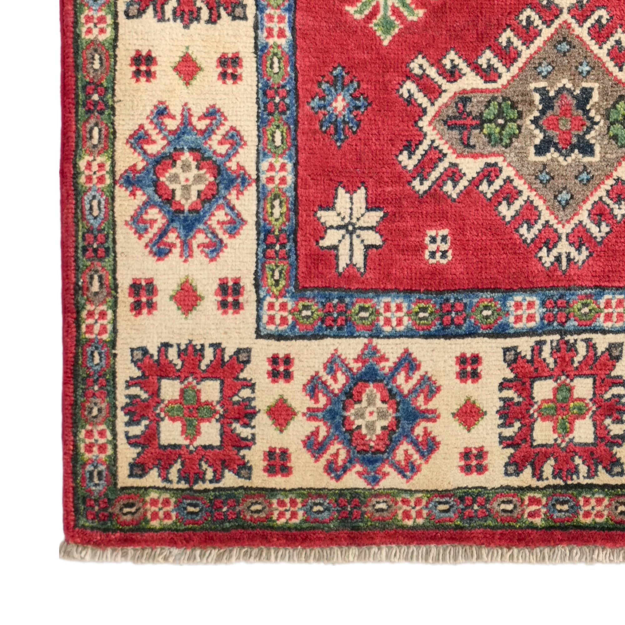 2' 7 x 4' 3 Hand Knotted Kazak Rug