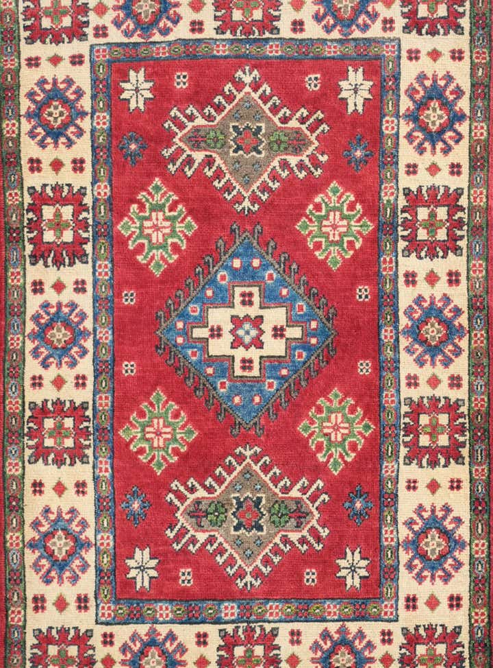 2' 7 x 4' 3 Hand Knotted Kazak Rug