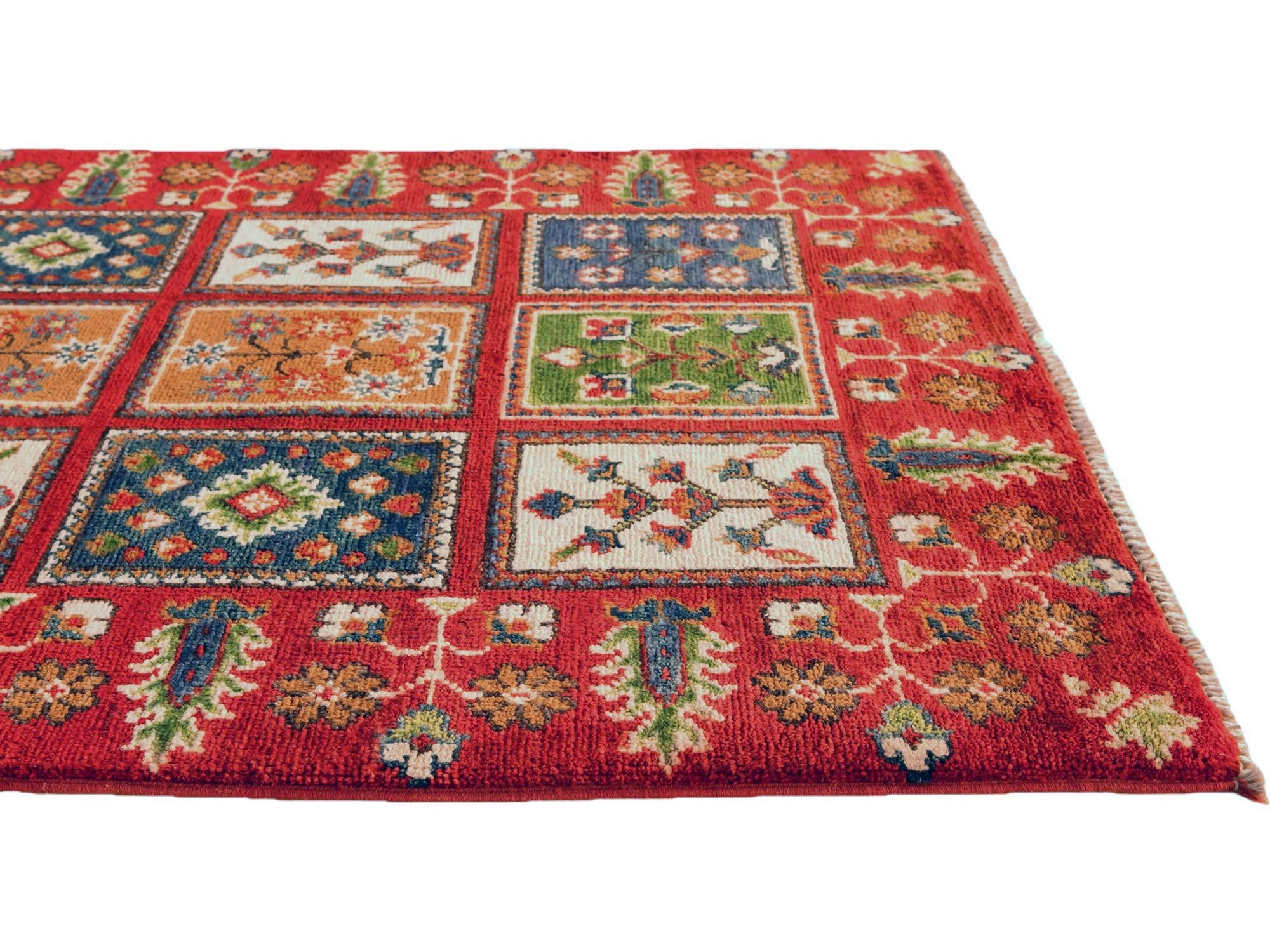 2' 8 x 4' 1 Hand Knotted Kazak Rug