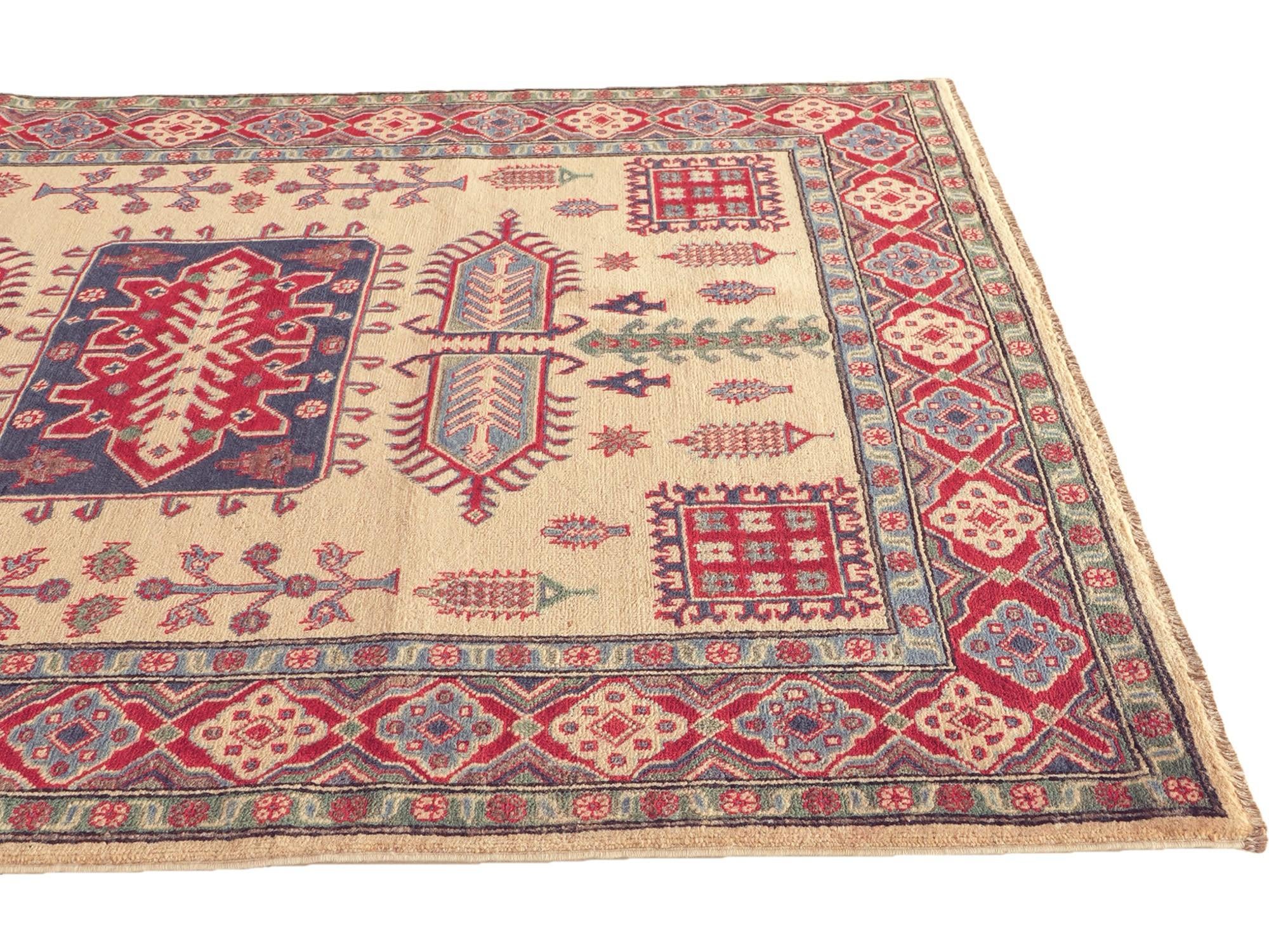Detail image 6 of 10: 5' x 6' 6 Hand Knotted Kazak Rug