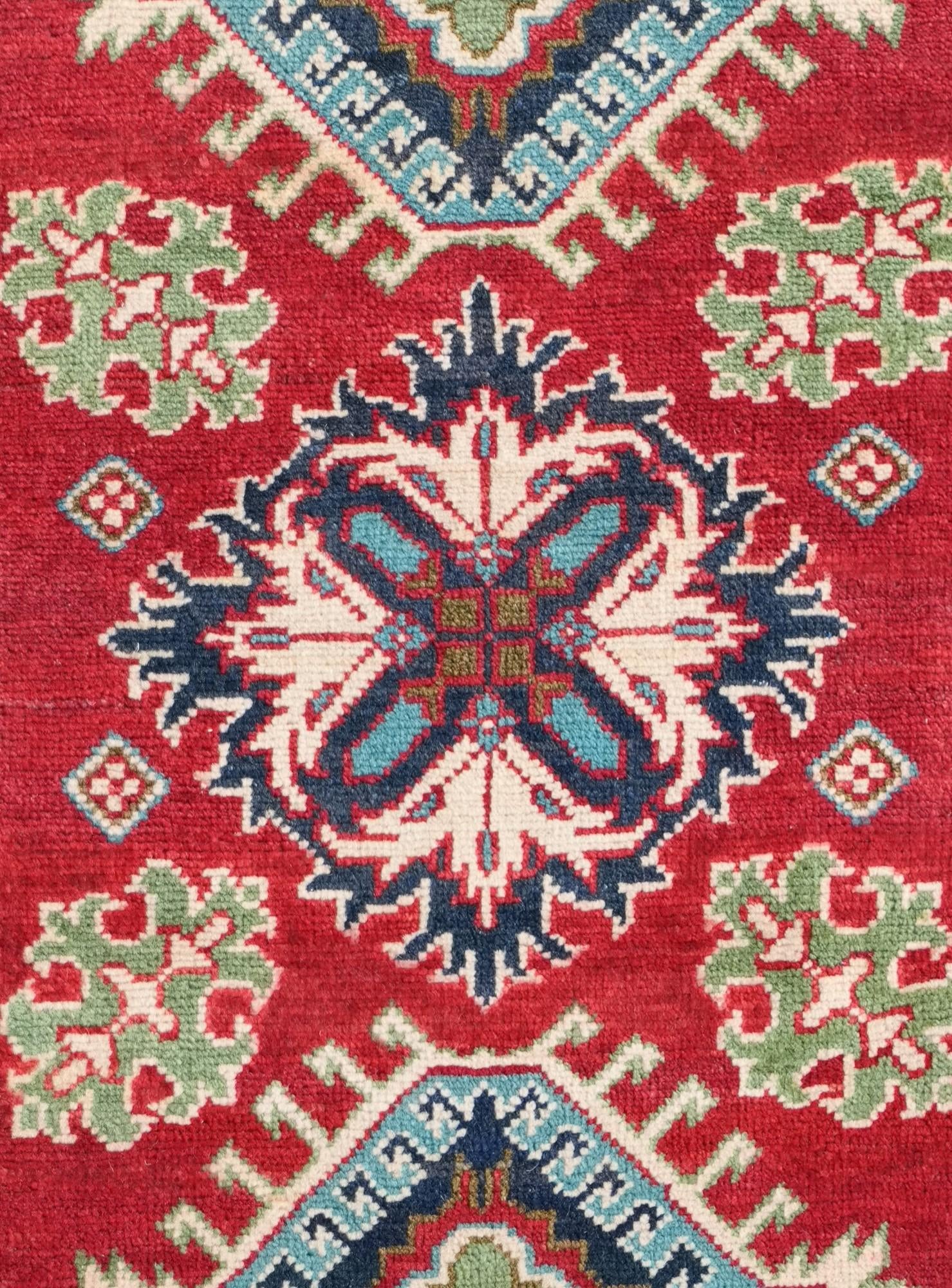 2' 7 x 4' 1 Hand Knotted Kazak Rug