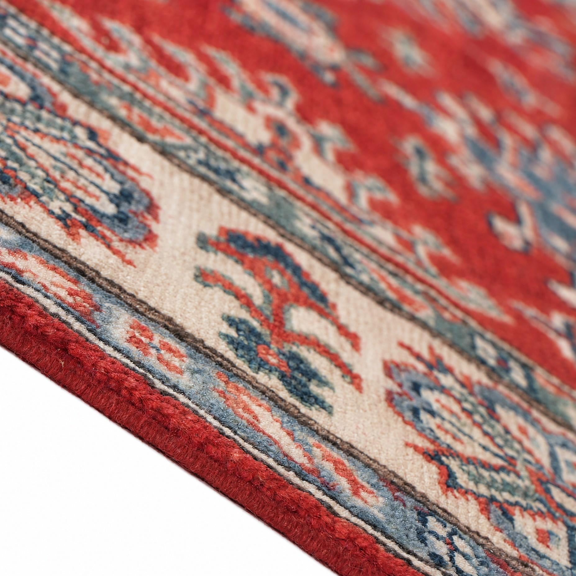 155cm x 205cm Noué main Kazak Tapis