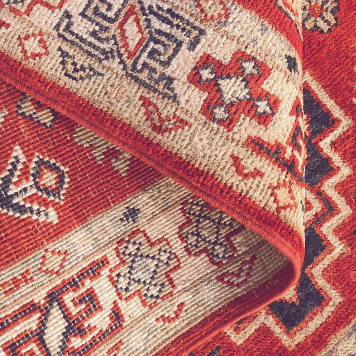 2' 8 x 4' 2 Hand Knotted Kazak Rug