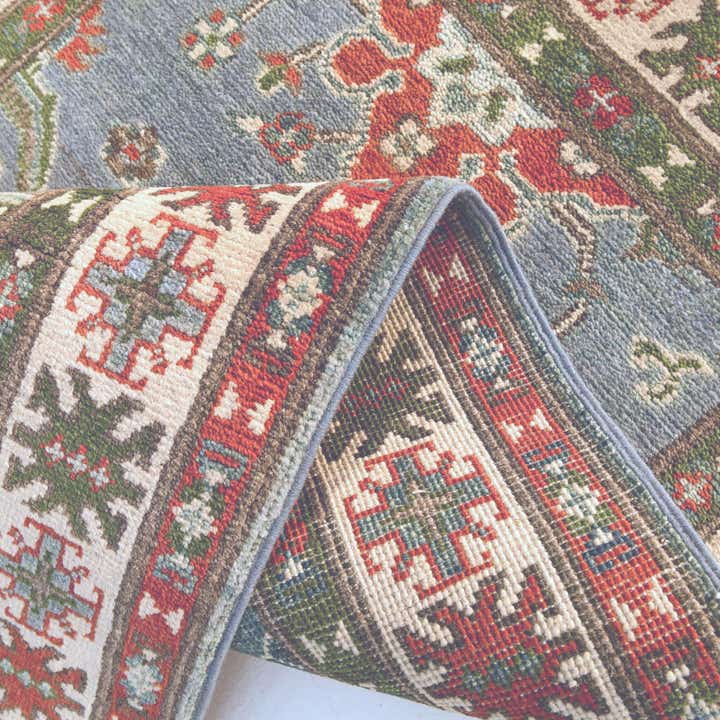 2' 8 x 4' 2 Hand Knotted Kazak Rug