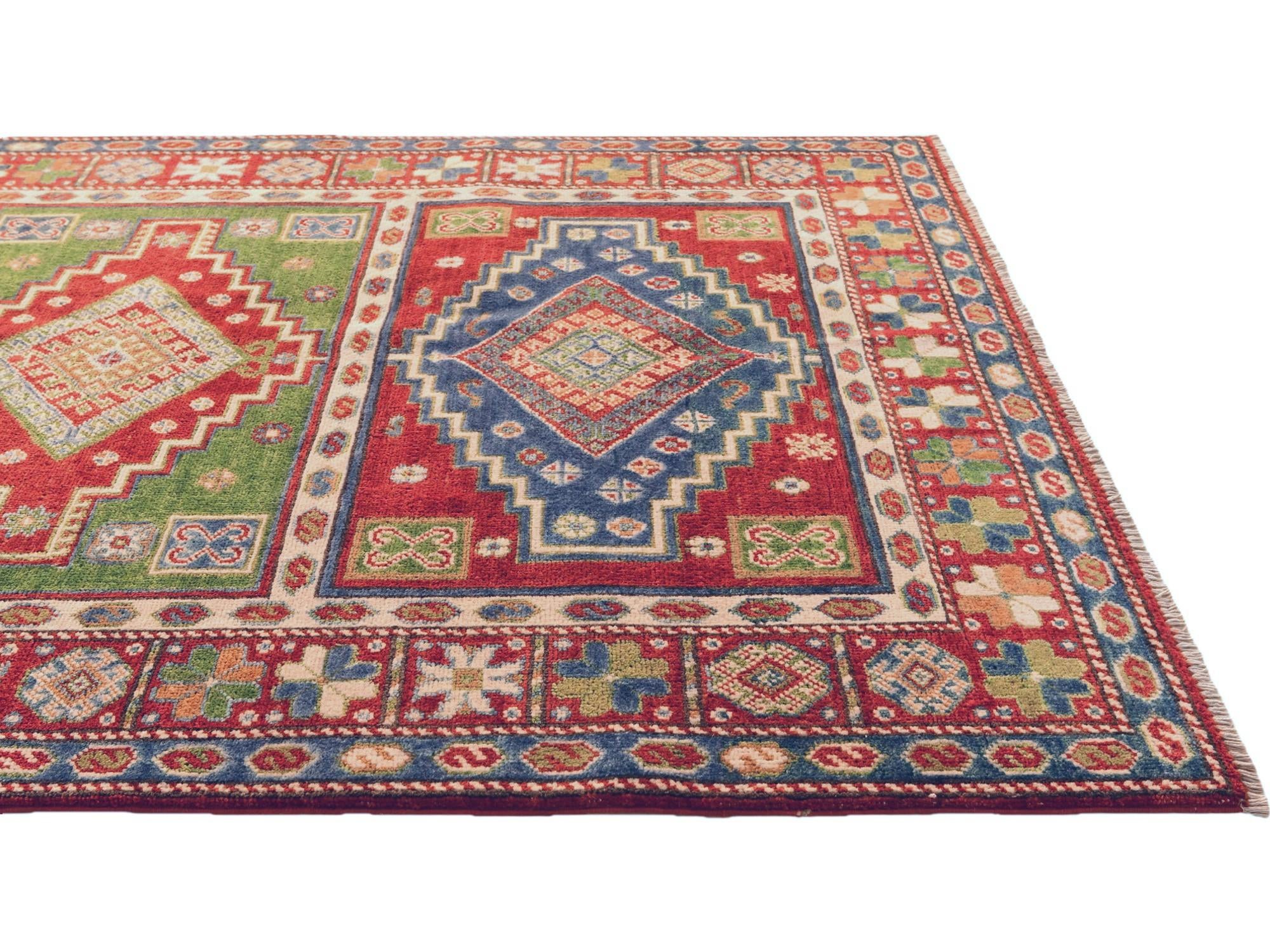 4' x 6' 1 Hand Knotted Kazak Rug