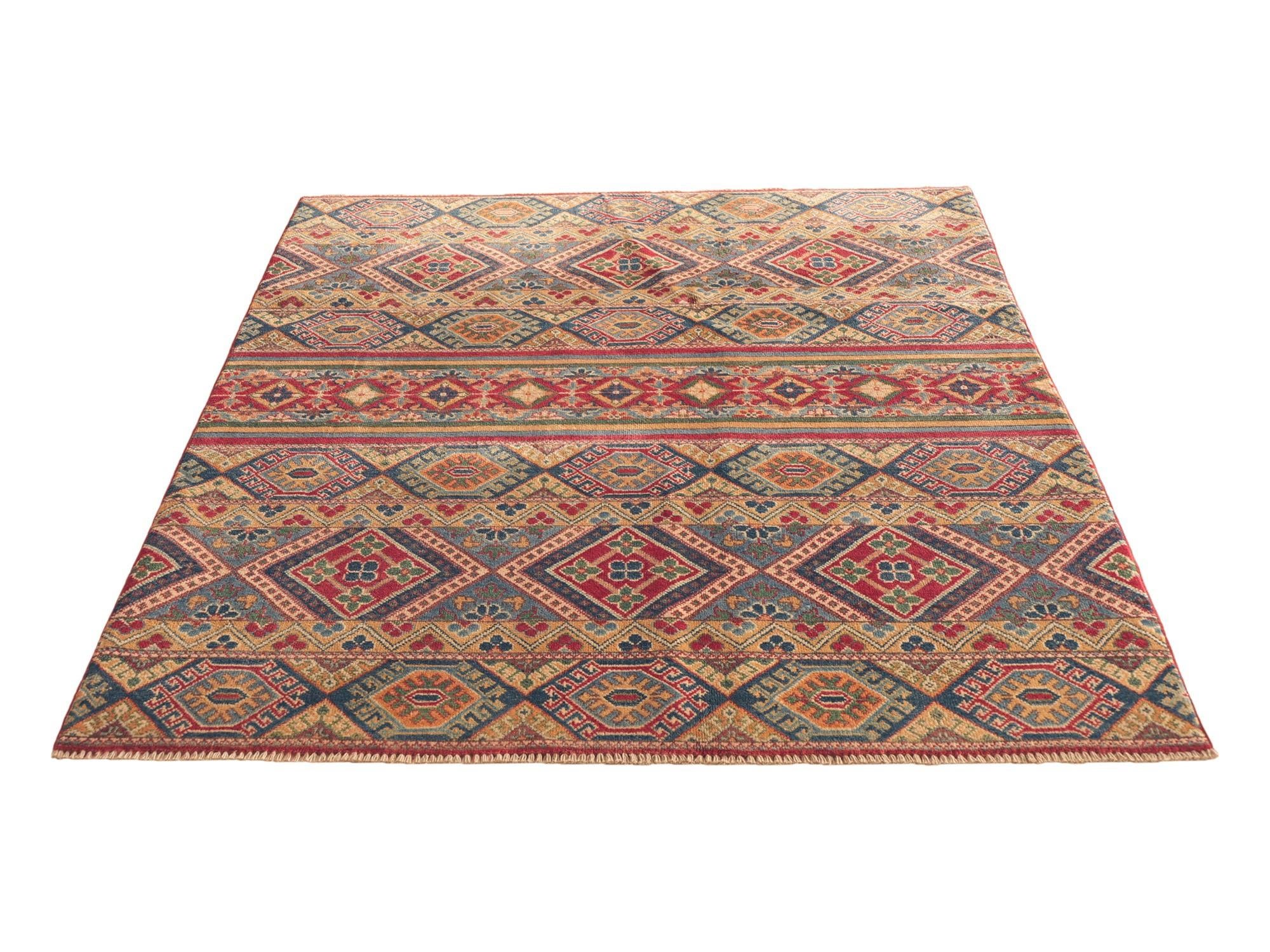 Detail image 5 of 10: 5' x 6' 6 Hand Knotted Kazak Rug