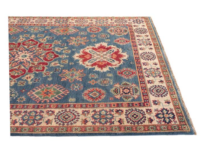 4' 11 x 6' 11 Hand Knotted Kazak Rug