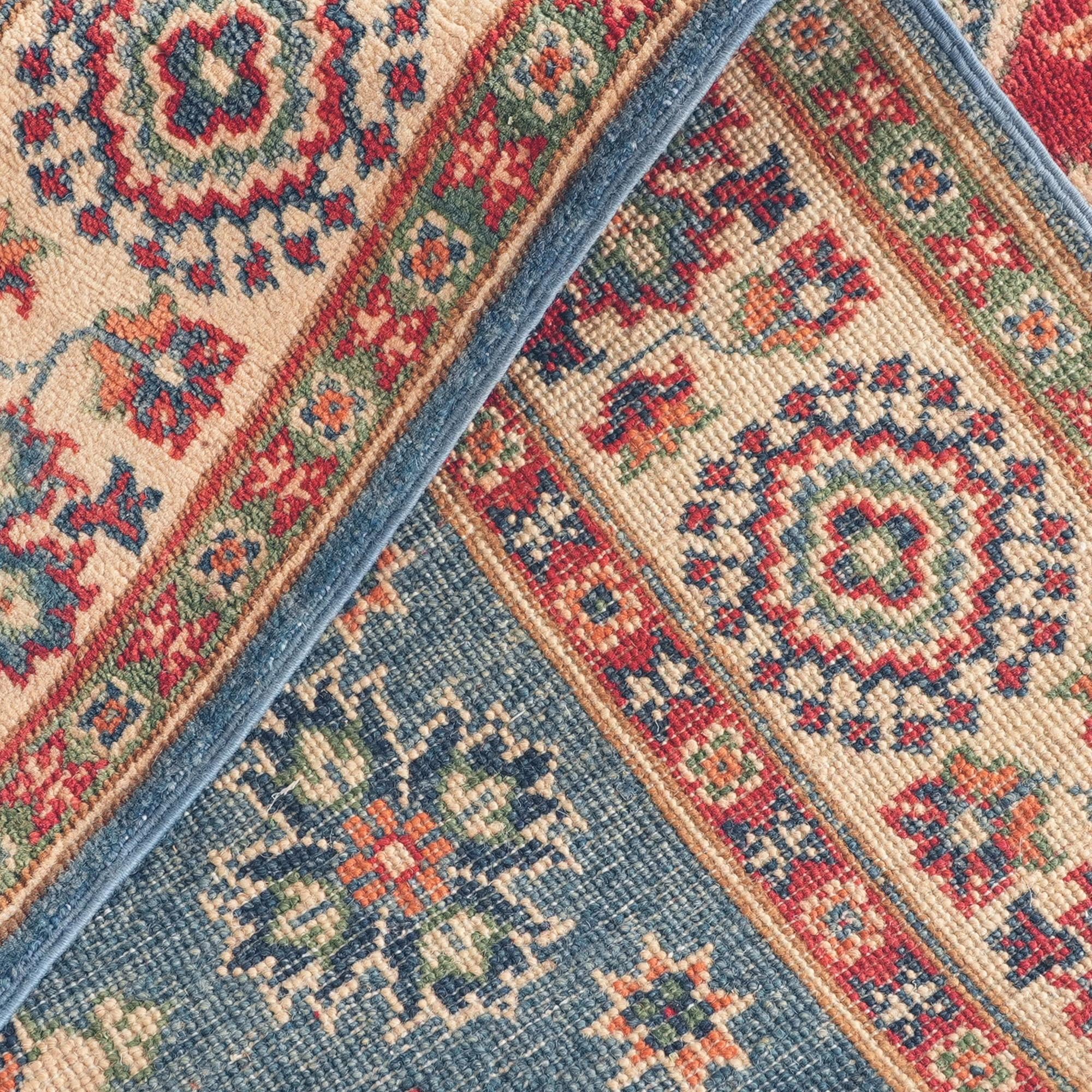 4' 11 x 6' 11 Hand Knotted Kazak Rug