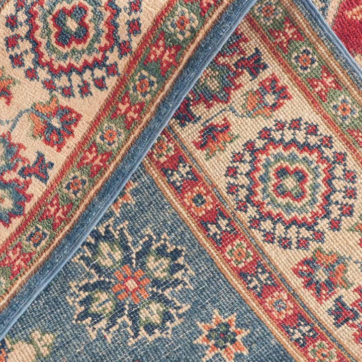 4' 11 x 6' 11 Hand Knotted Kazak Rug