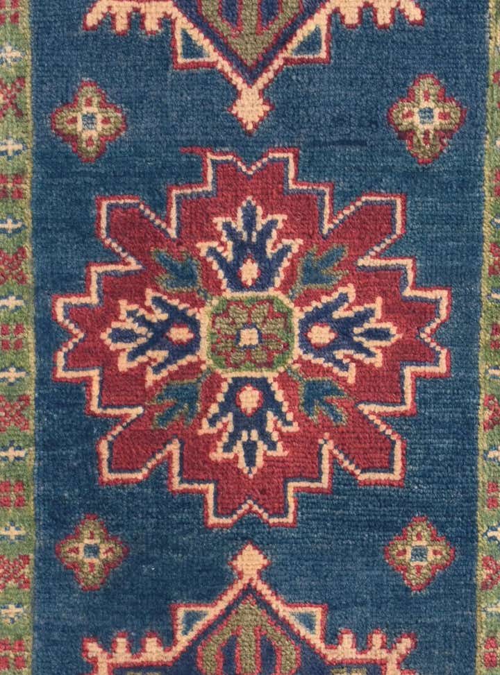 2' x 3' Hand Knotted Kazak Rug