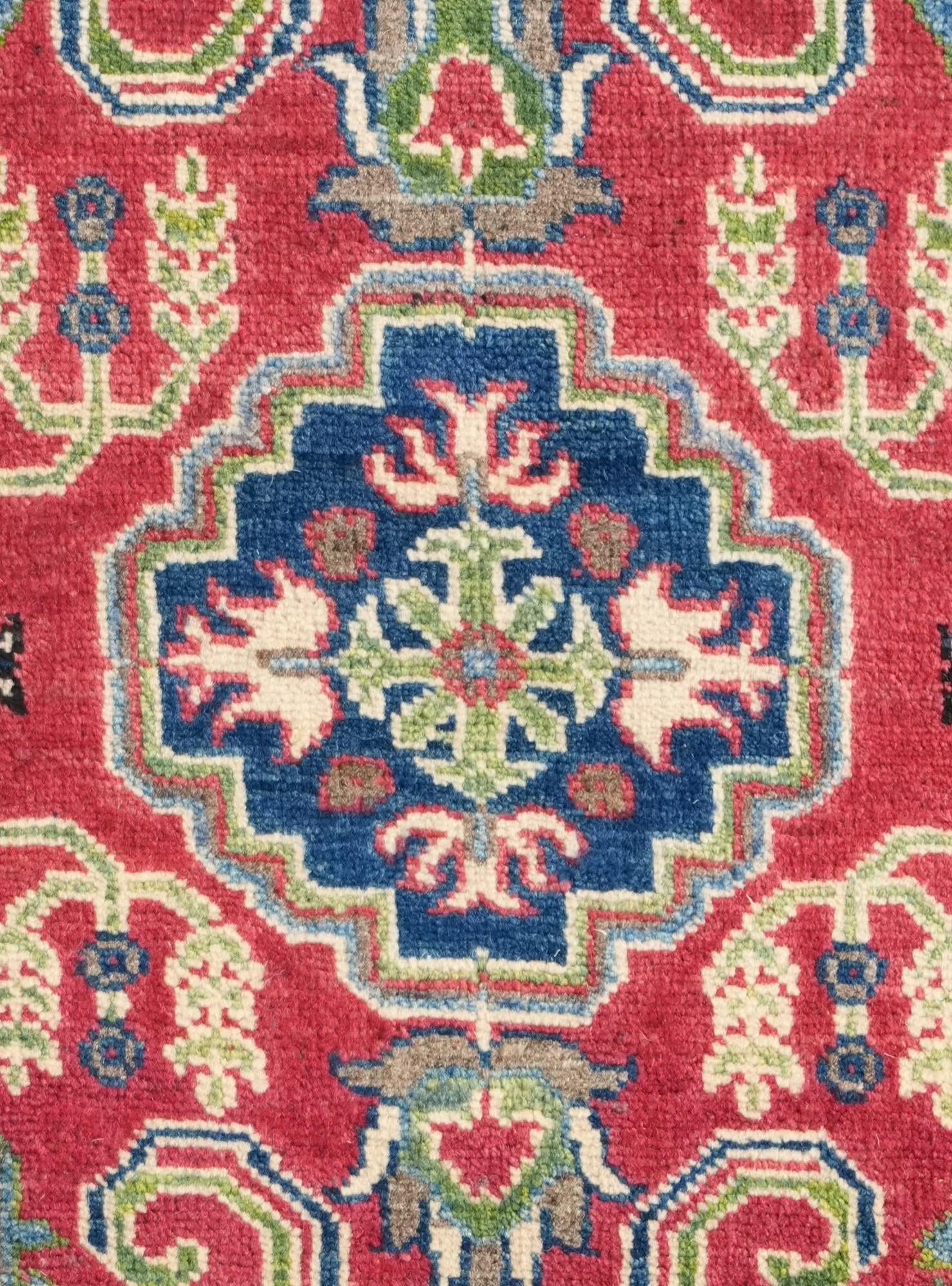 2' 8 x 4' 1 Hand Knotted Kazak Rug