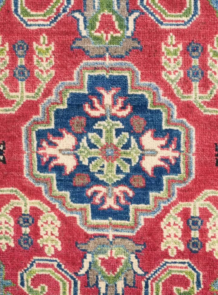 2' 8 x 4' 1 Hand Knotted Kazak Rug