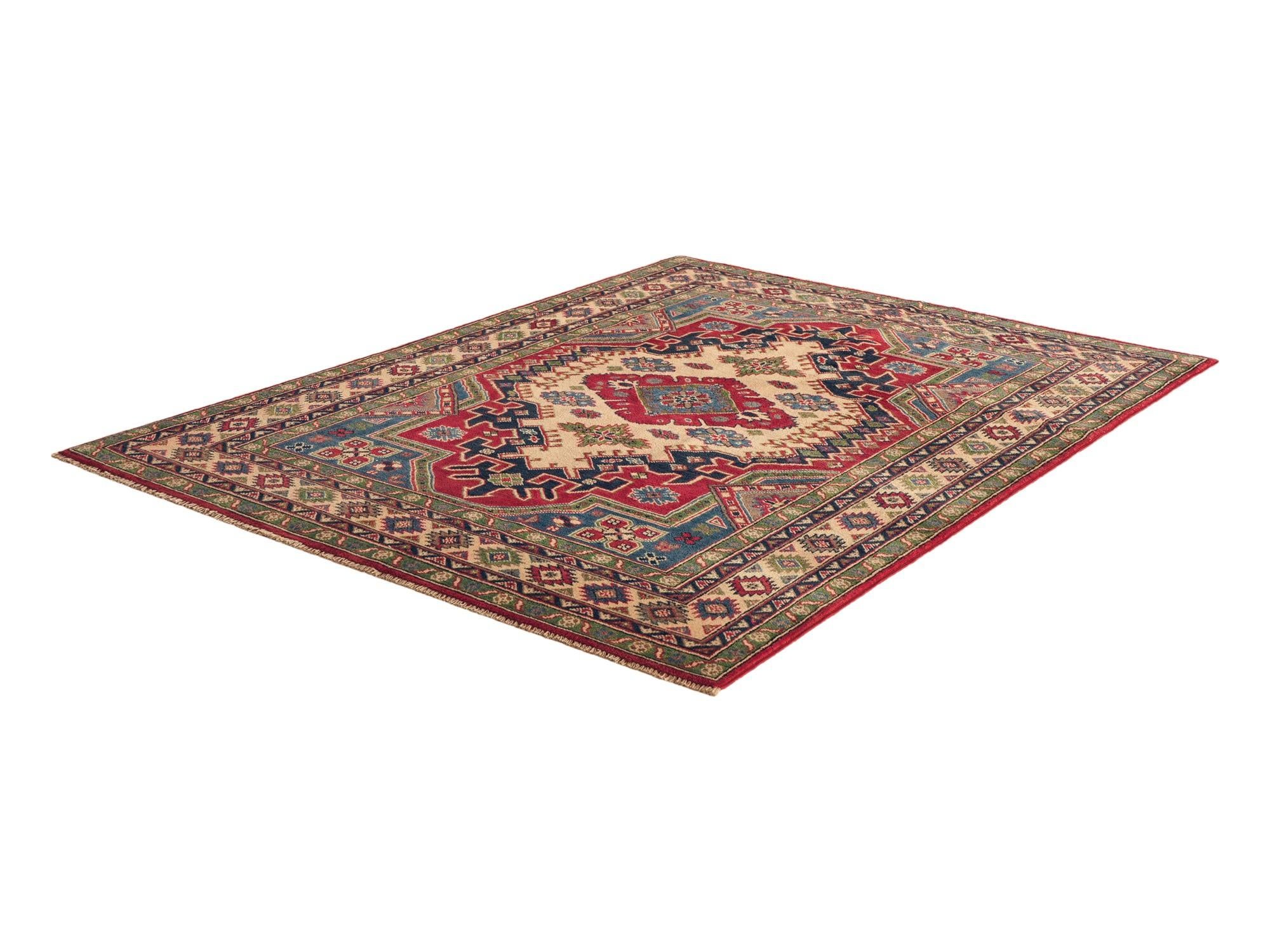 Detail image 4 of 10: 4' 11 x 6' 7 Hand Knotted Kazak Rug