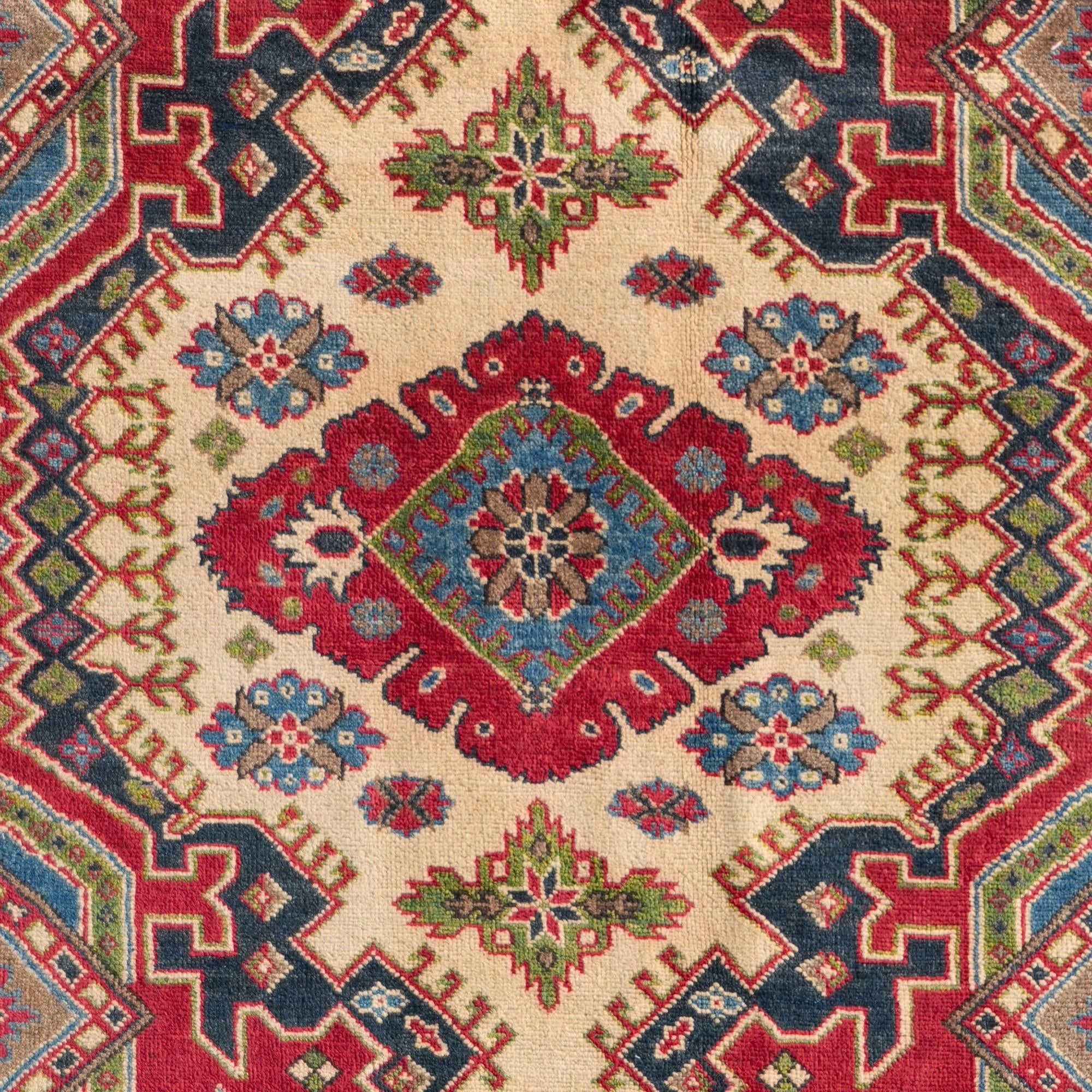Detail image 10 of 10: 4' 11 x 6' 7 Hand Knotted Kazak Rug