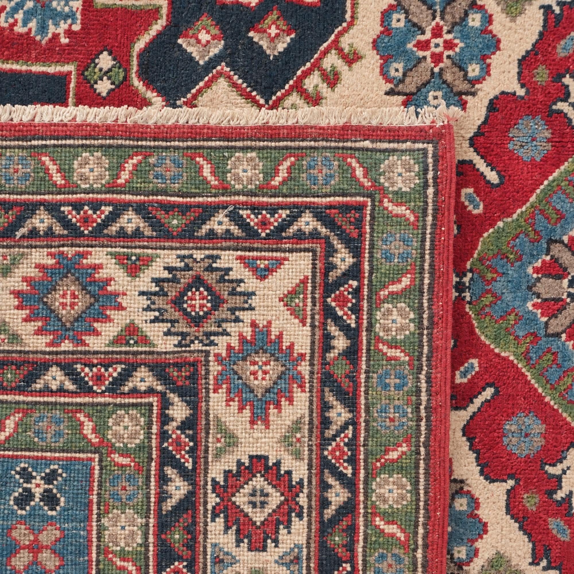 150cm x 200cm Hand Knotted Kazak Rug