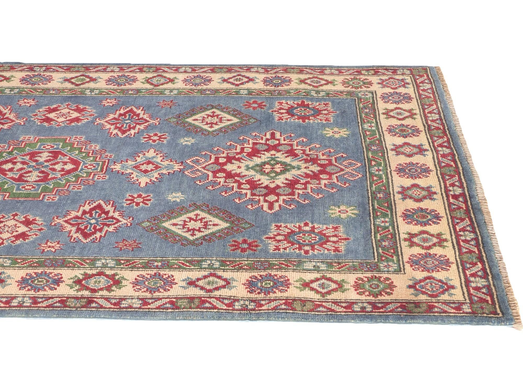 Detail image 6 of 10: 4' x 6' 2 Hand Knotted Kazak Rug