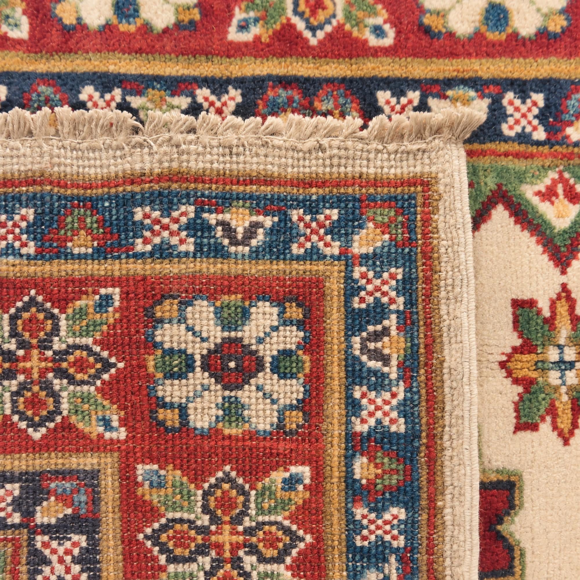 90cm x 125cm Handgeknüpft Kazak Teppich