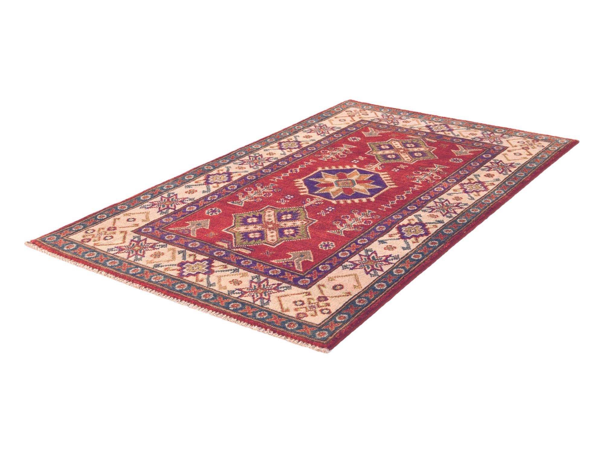 2' 9 x 4' 7 Hand Knotted Kazak Rug