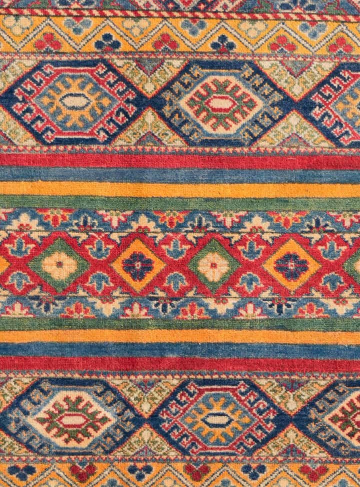 5' x 6' 7 Hand Knotted Kazak Rug
