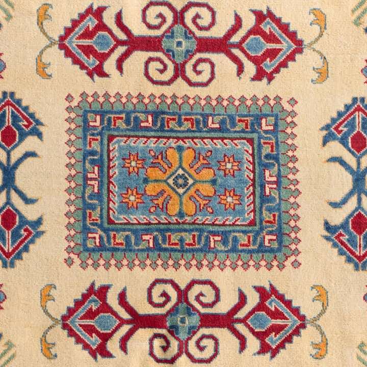 5' x 6' 10 Hand Knotted Kazak Rug