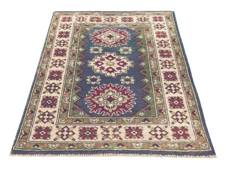 2' 9 x 4' 2 Hand Knotted Kazak Rug