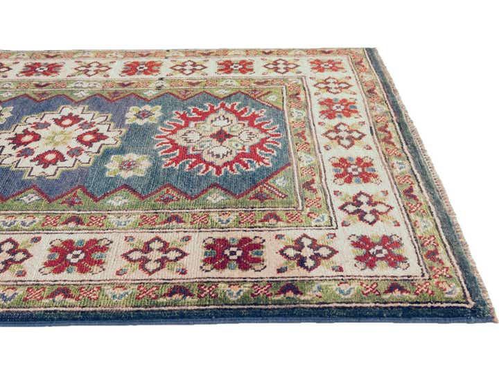 2' 9 x 4' 2 Hand Knotted Kazak Rug