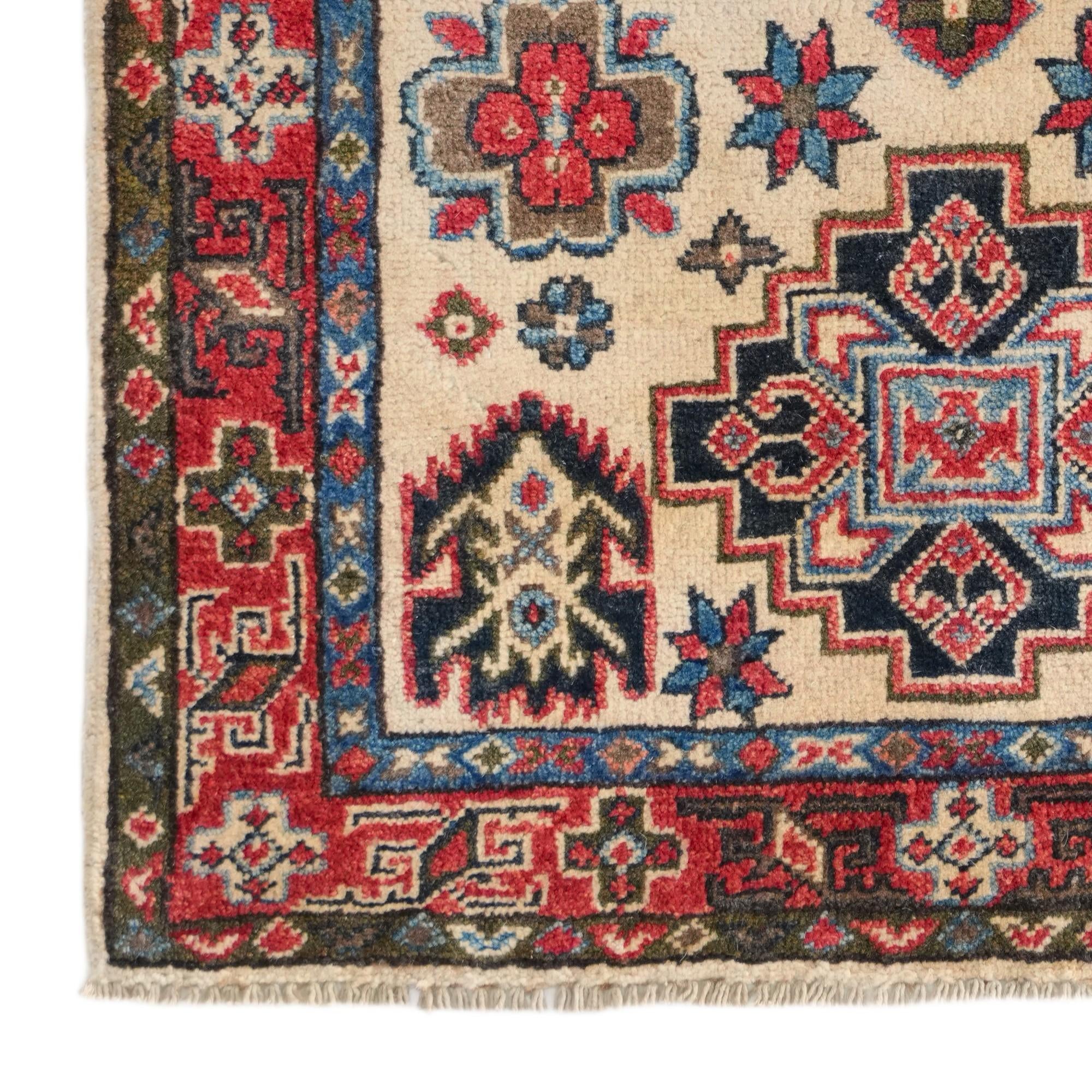 2' 9 x 4' 5 Hand Knotted Kazak Rug