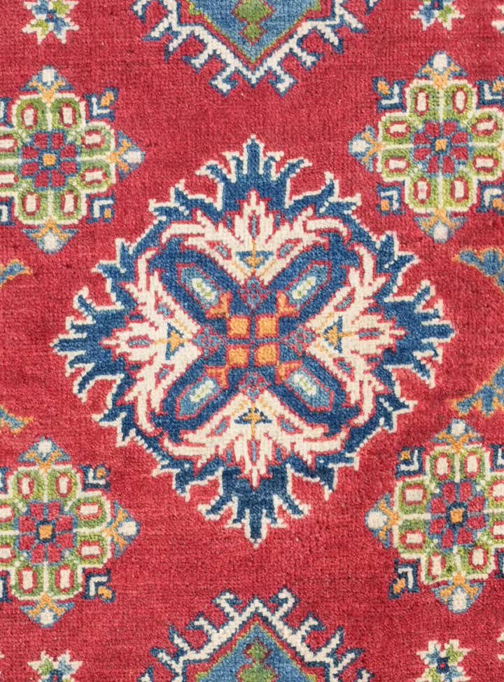 2' 7 x 3' 11 Hand Knotted Kazak Rug