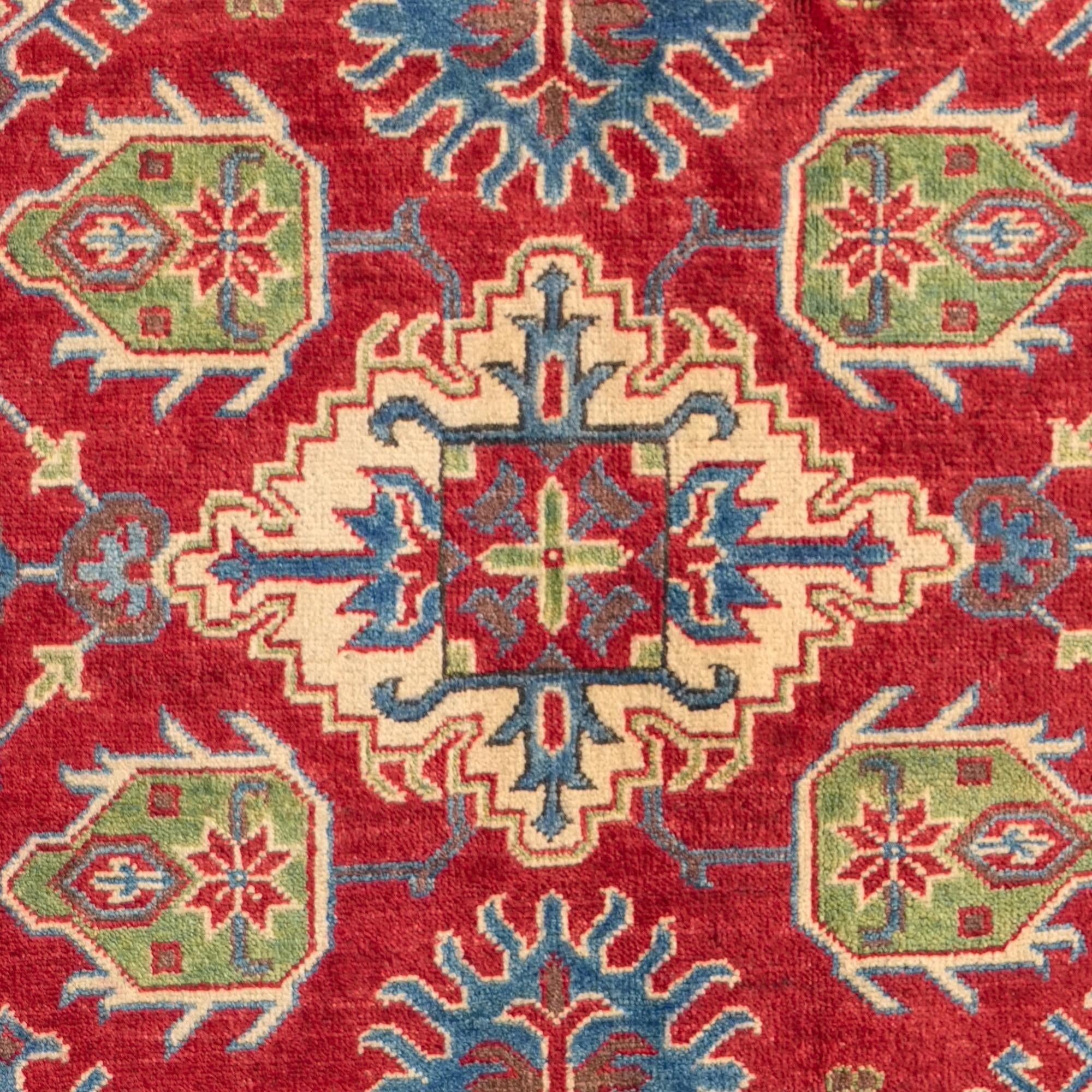 Detail image 10 of 10: 4' 11 x 6' 9 Hand Knotted Kazak Rug